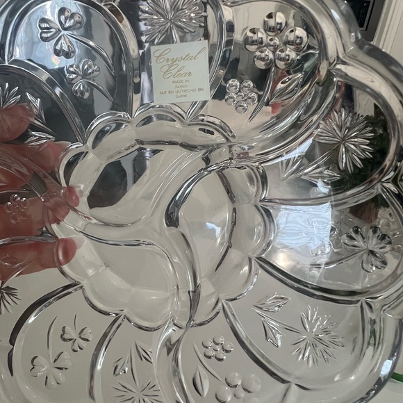 NEW CRYSTAL CLEAR "THISTLE" CRYSTAL SECTIONAL 9" SERVING DISH Fancy Dinnerware - Picture 5 of 8